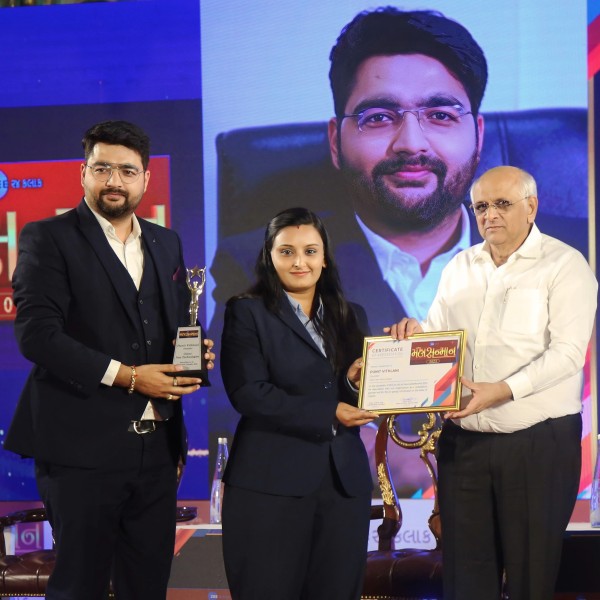 Zee Mahasanman 2023 Award - Clients Now SEO Agency